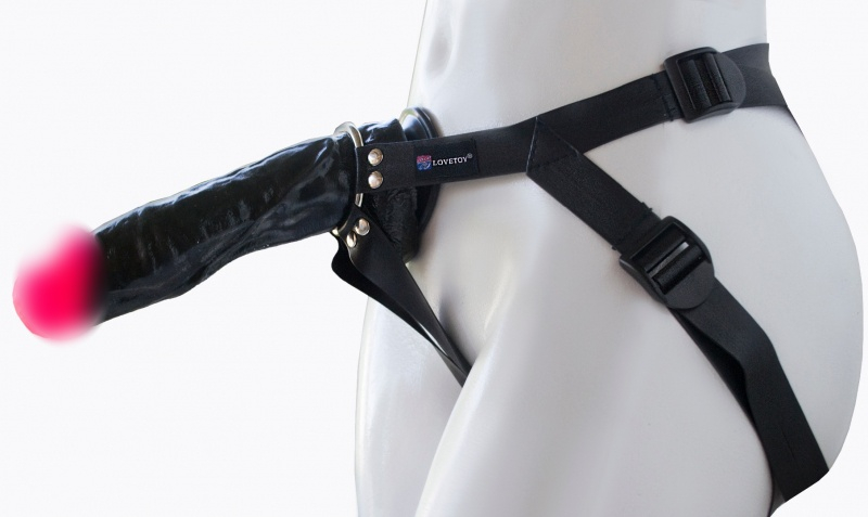Страпон "Harness" с крупной реалистичной насадкой, черный 